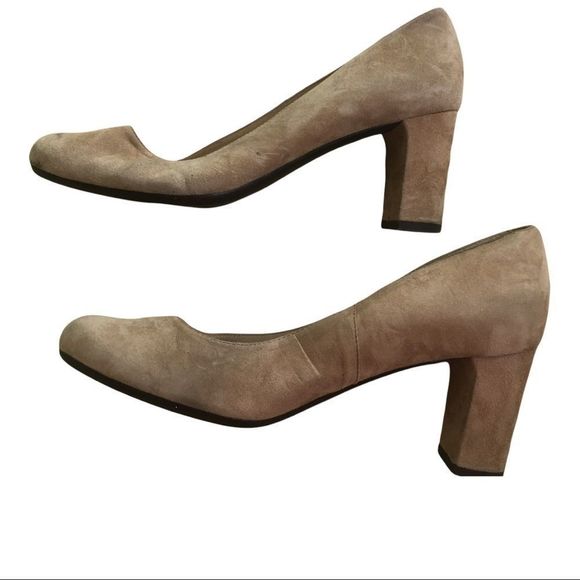 L.K. Bennett London Suede Heels - Picture 3 of 11